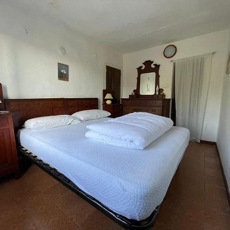 Casa Vacanza Pegrini Nel Centro Storico Di Gavi Exterior foto